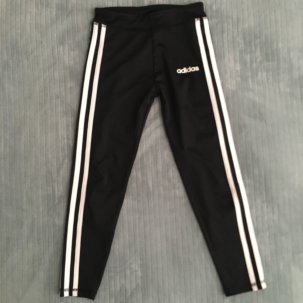 🔴🔴SOLD🔴🔴ADIDAS PANTS SKINNY GIRLS